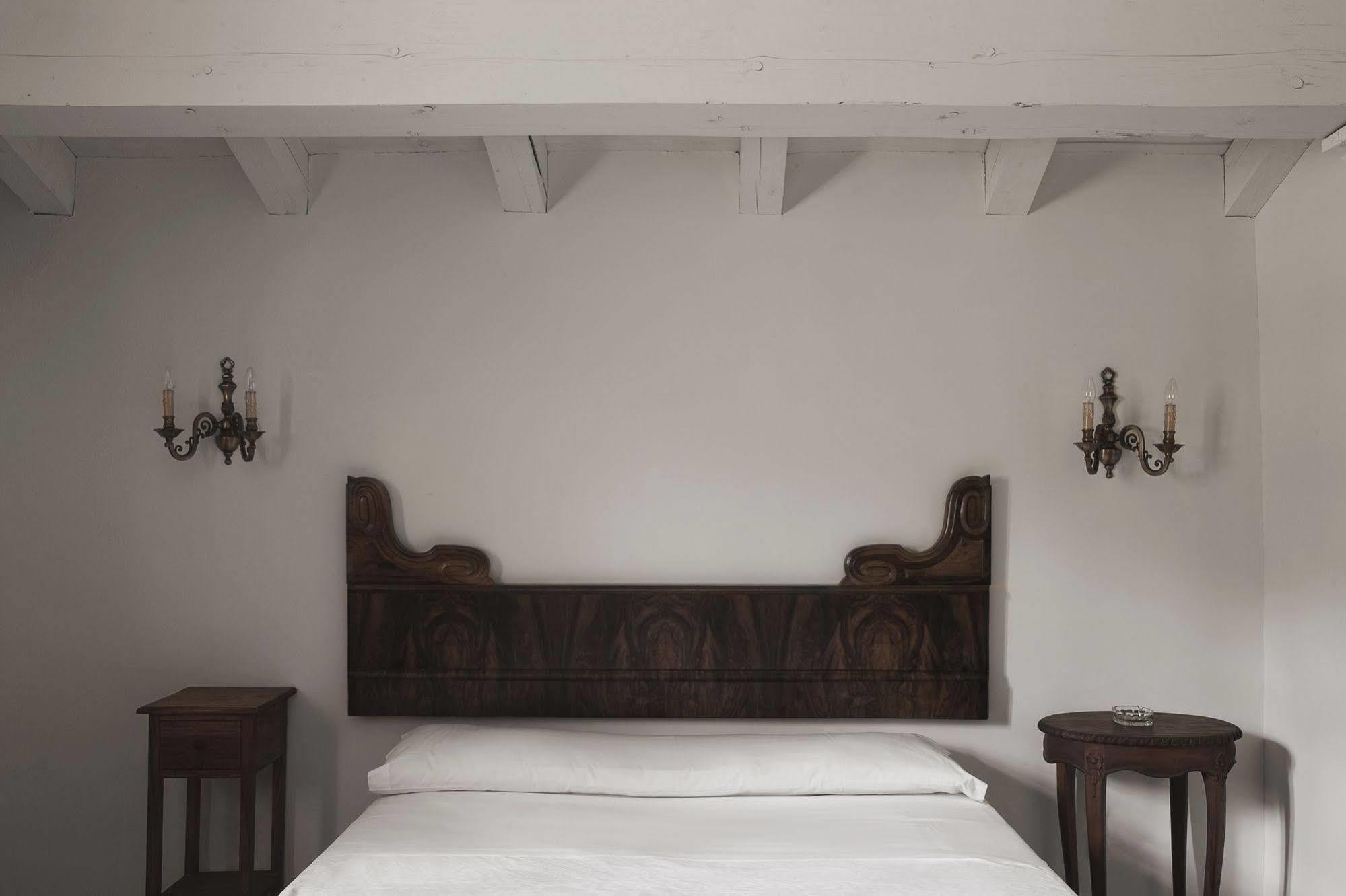 Hotel Iraragorri กัลดาเกา ภายนอก รูปภาพ